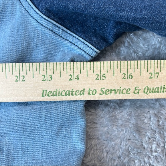 Disney Parks x Her Universe Mickey Mouse Denim Jean Jacket Women’s Sz 2X - Picture 8 of 14